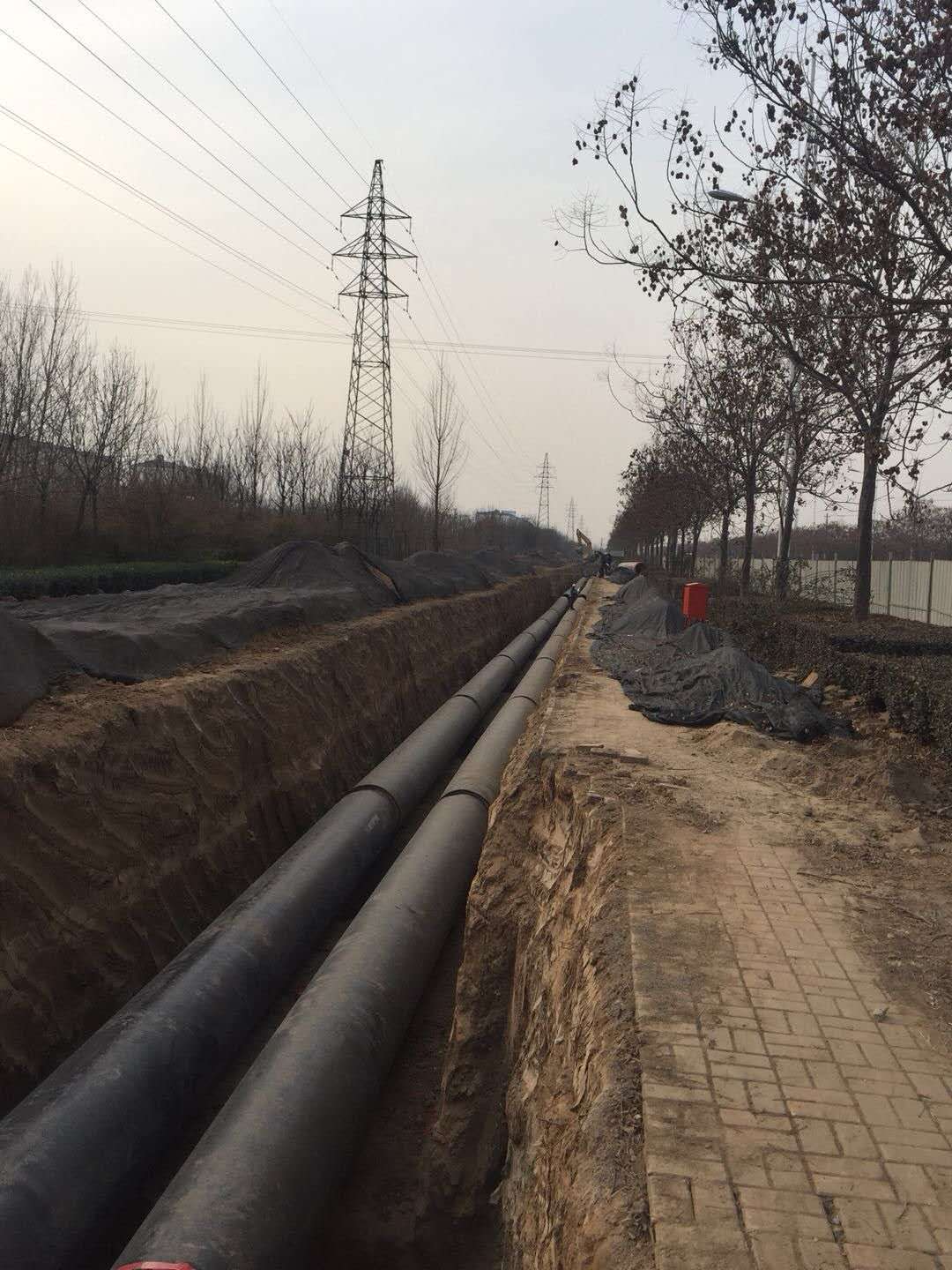 ��ů�۰������¹ܵ�ǿ������